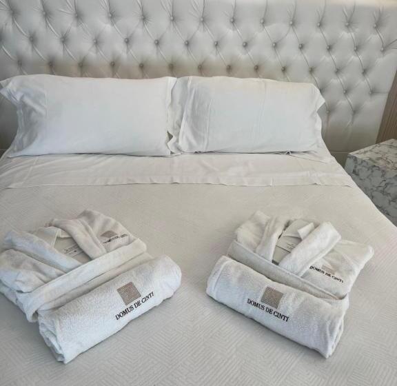 디럭스 룸, Domus De Cinti