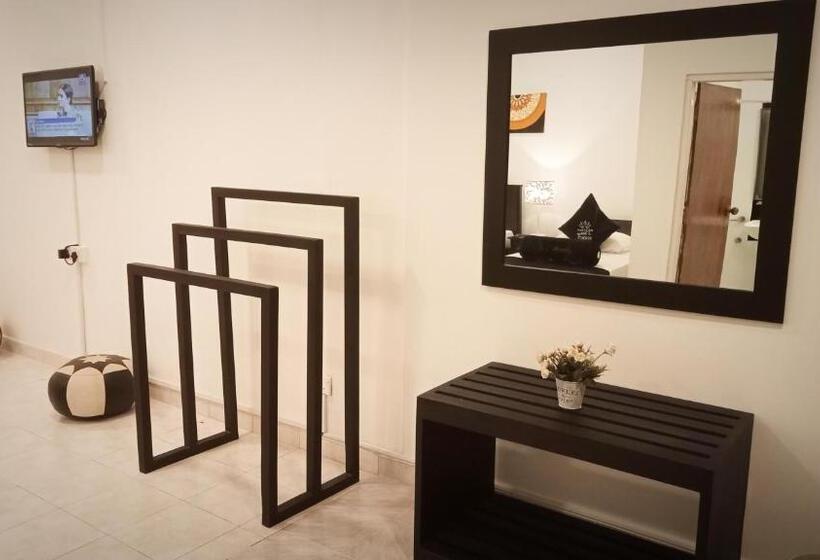 חדר דלוקס לשלושה, Abhaya Resorts