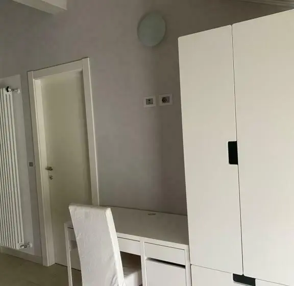 Talo 4 Makuuhuonetta, Casa Fontanera