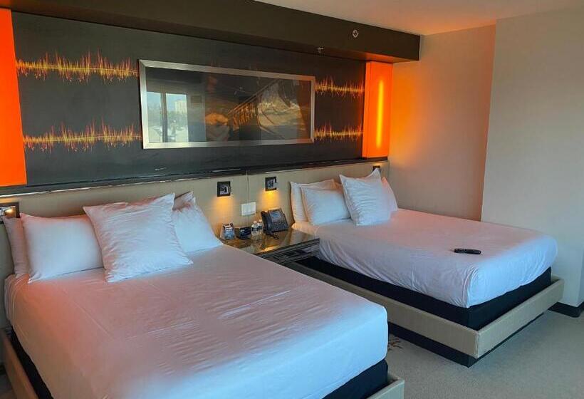 Номер Стандарт Адаптированный для Инвалидов, Hard Rock Hotel & Casino Biloxi