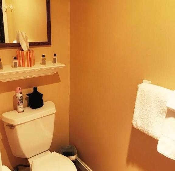 اتاق عادی, The Campbell House Inn