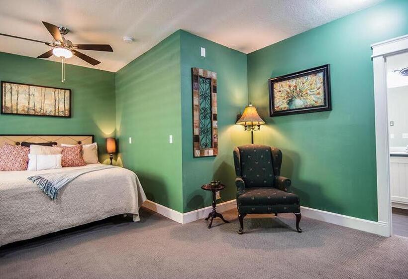 اتاق استاندارد با تخت بزرگ, The Campbell House Inn