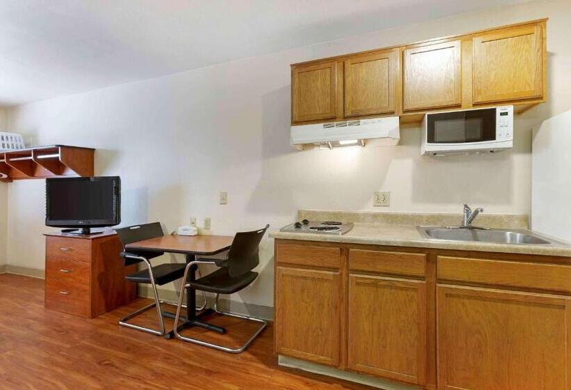 Standart Oda, Extended Stay America Select Suites Phoenix West