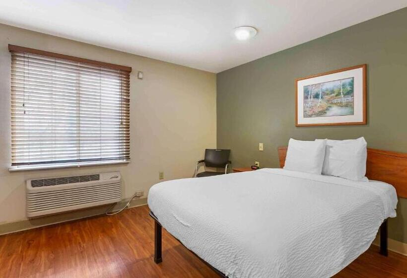 Standart Oda, Extended Stay America Select Suites Phoenix West