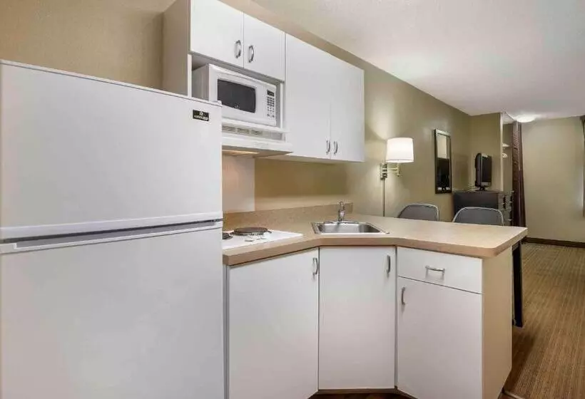 Standard-studio King-vuode, Extended Stay America Suites Fort Wayne South
