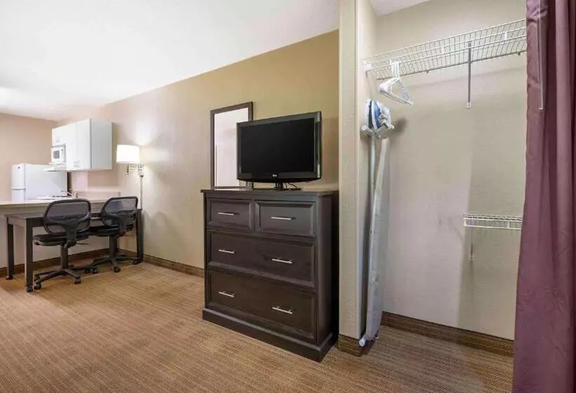Standard-studio King-vuode, Extended Stay America Suites Fort Wayne South