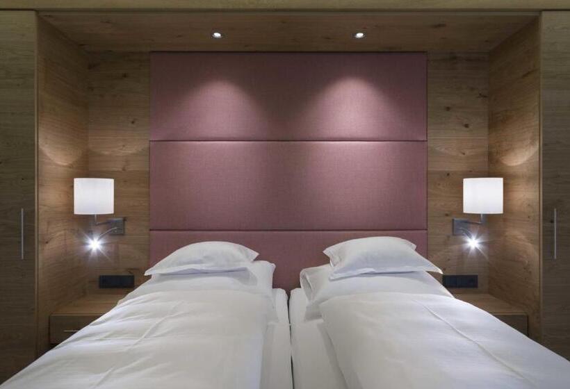 غرفة سوبيريور مزودة بشرفة, Garni Panorama