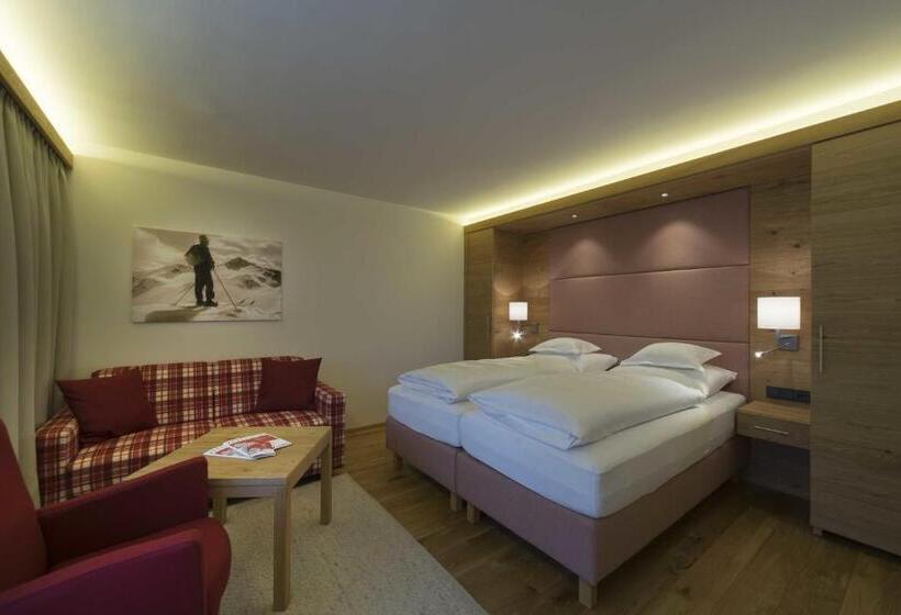 غرفة سوبيريور مزودة بشرفة, Garni Panorama