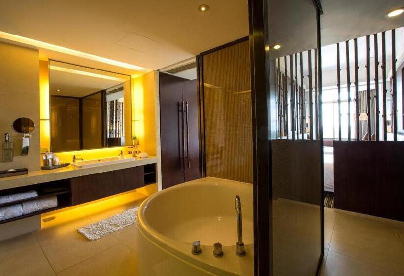 Номер Deluxe, Mission Hills Resort Haikou