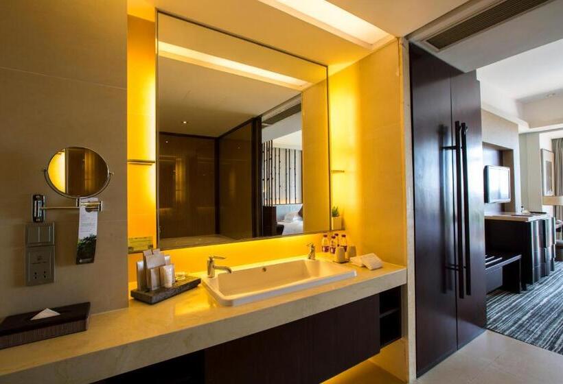 חדר דחוקס עם מיטת קינג, Mission Hills Resort Haikou