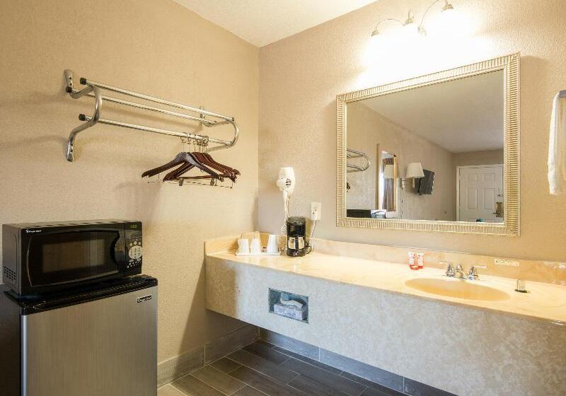 Номер Deluxe Кровать Кинг, Motel 6 Vicksburg, Ms