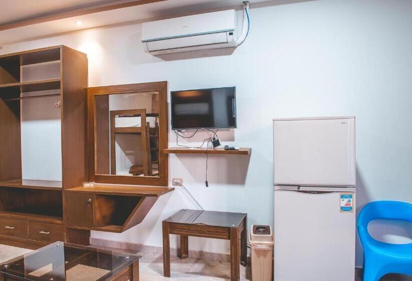 اتاق خانوادگی با چشم‌انداز جانبی دریا, Seaview Hotel Dahab