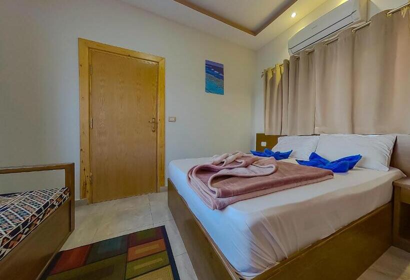 اتاق لوکس با چشم‌انداز دریا, Seaview Hotel Dahab