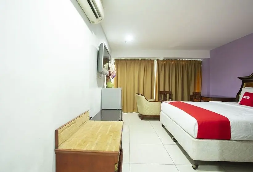 Deluxe Kolmen Hengen Huone, Oyo 90624 Thank Q Inn 4