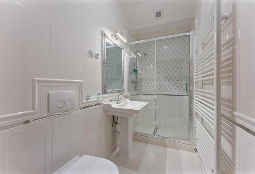 חדר משפחתי, Villa Libosad