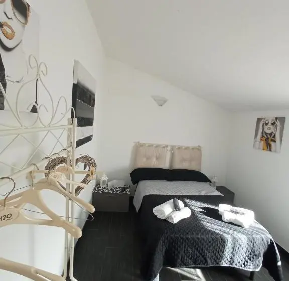Deluxe-huone, Home Sweet Home