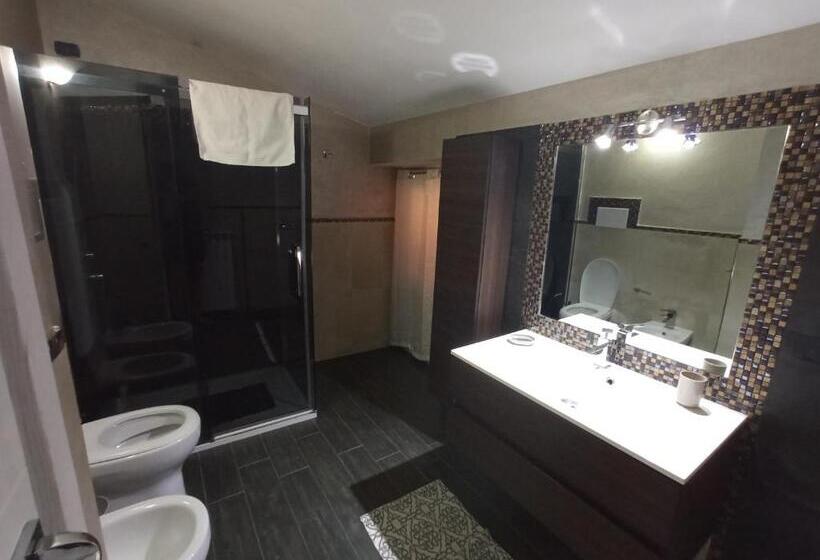 חדר סטנדרט, Home Sweet Home