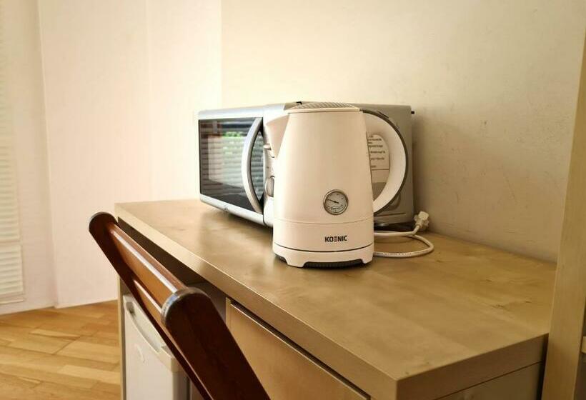 标准工作室带泳池景, Pizzo Cane House Camera Con Bagno E Piscina