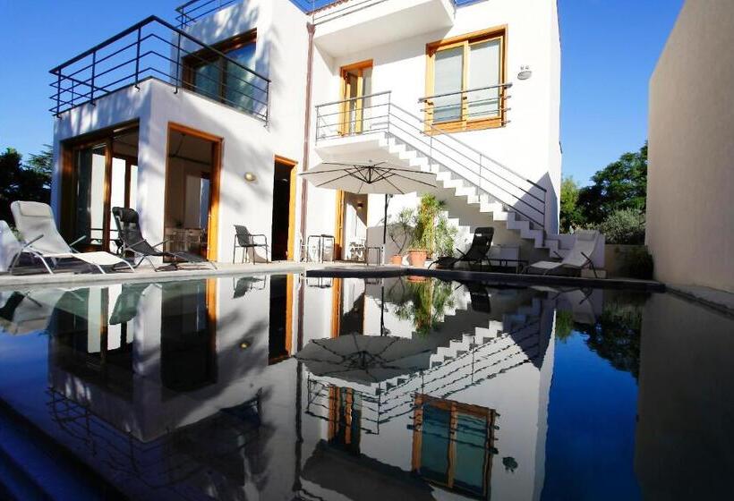 标准工作室带泳池景, Pizzo Cane House Camera Con Bagno E Piscina