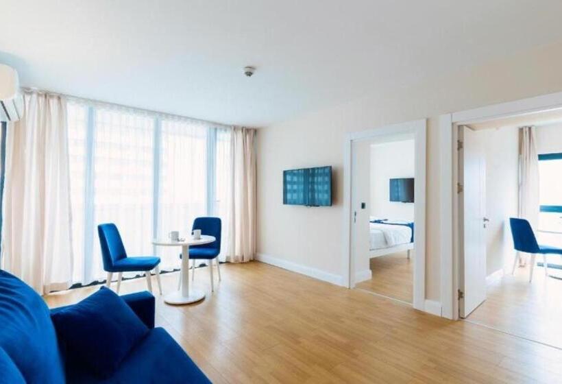 آپارتمان 2 خوابه, Come A Lot Aparthotel Batumi
