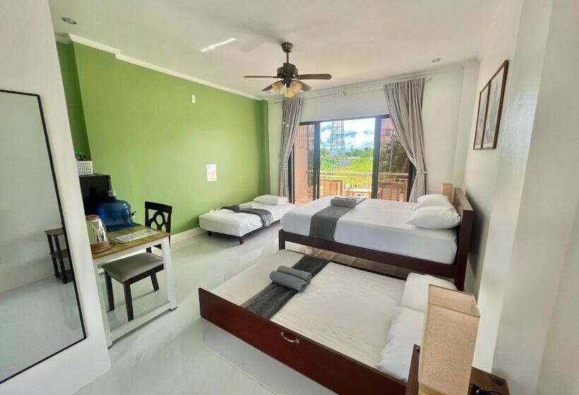 اتاق خانوادگی, Sedona Resort