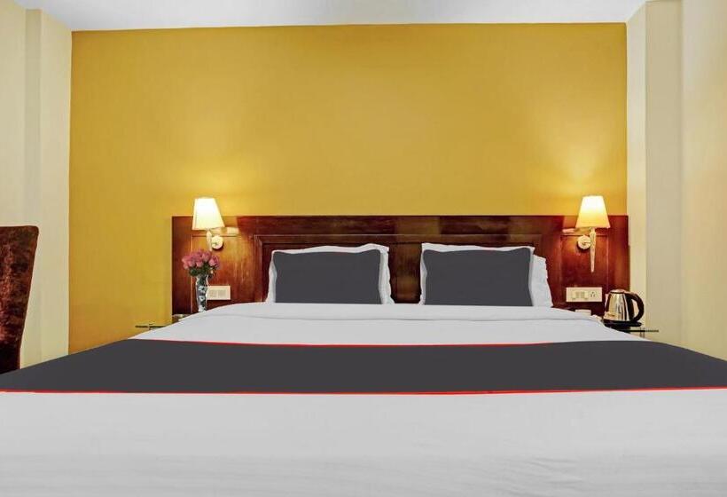 غرفة كلاسيكية ثلاثية, Collection O Hotel Royal Jihaan