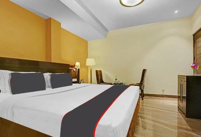 غرفة كلاسيكية ثلاثية, Collection O Hotel Royal Jihaan