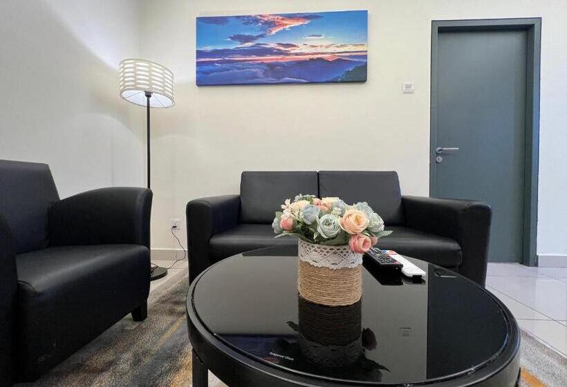 דירה בת חדר שינה 1 עם מרפסת, Quince Home Grand Ion Delemen Genting Highlands