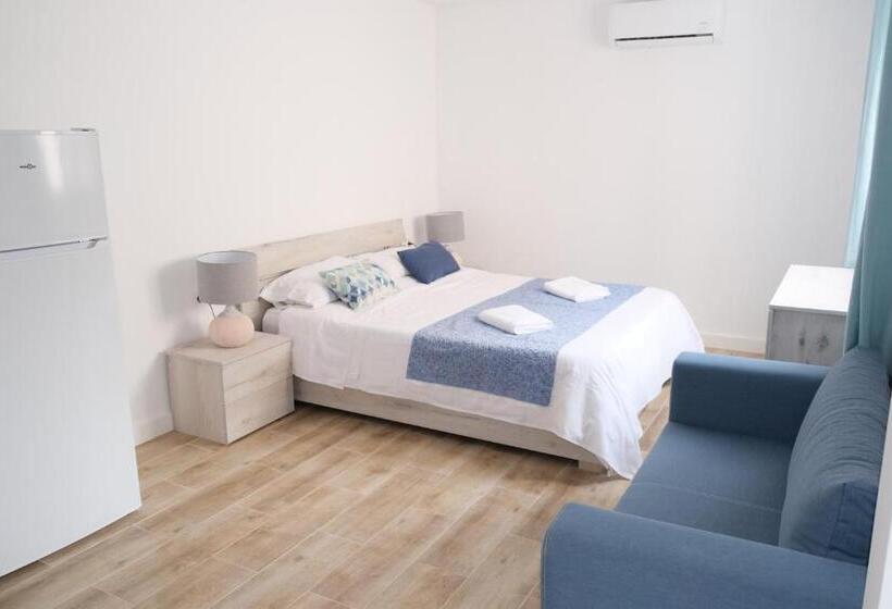 패밀리 스튜디오, Sdh Apartments