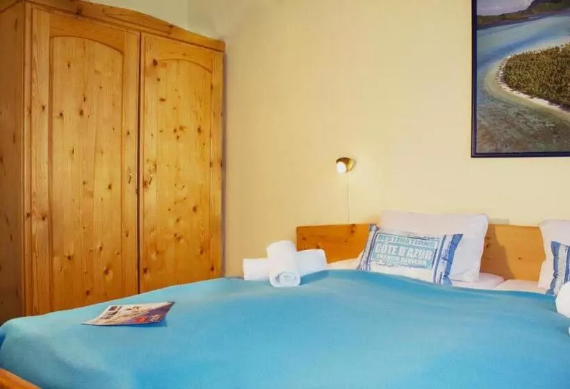 سوییت خانوادگی, Apartmány Renomal