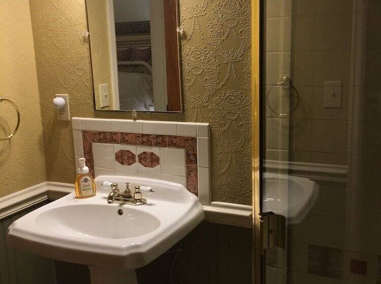 חדר קלאסי מיטה זוגית, Frisco Lodge