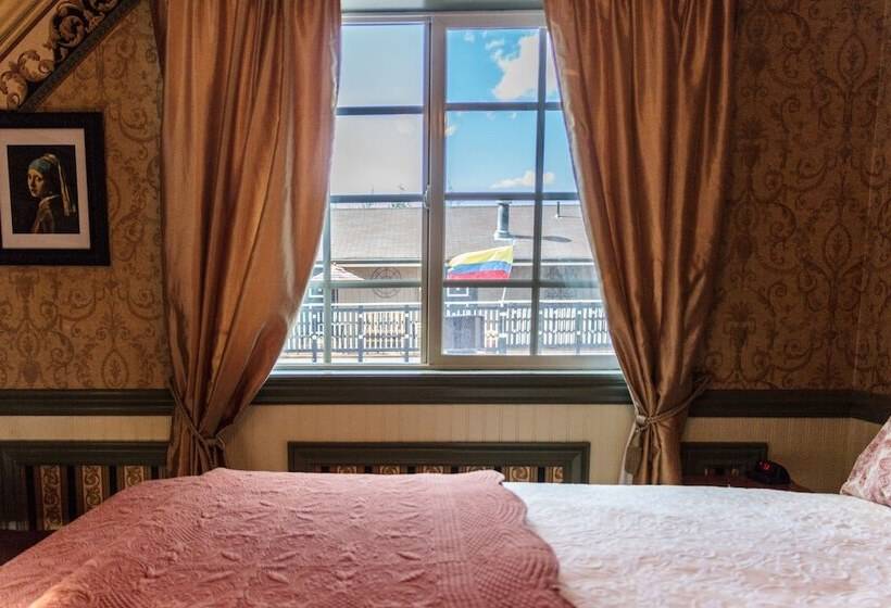 חדר בסיסי מיטה זוגית, Frisco Lodge