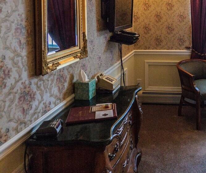 חדר דלוקס עם נוף להרים, Frisco Lodge