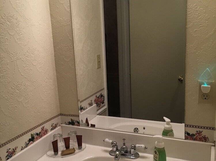 חדר סטנדרט שתי מיטות זוגיות, Frisco Lodge