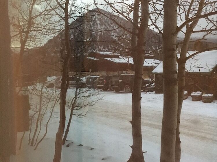 חדר סטנדרט שתי מיטות זוגיות, Frisco Lodge