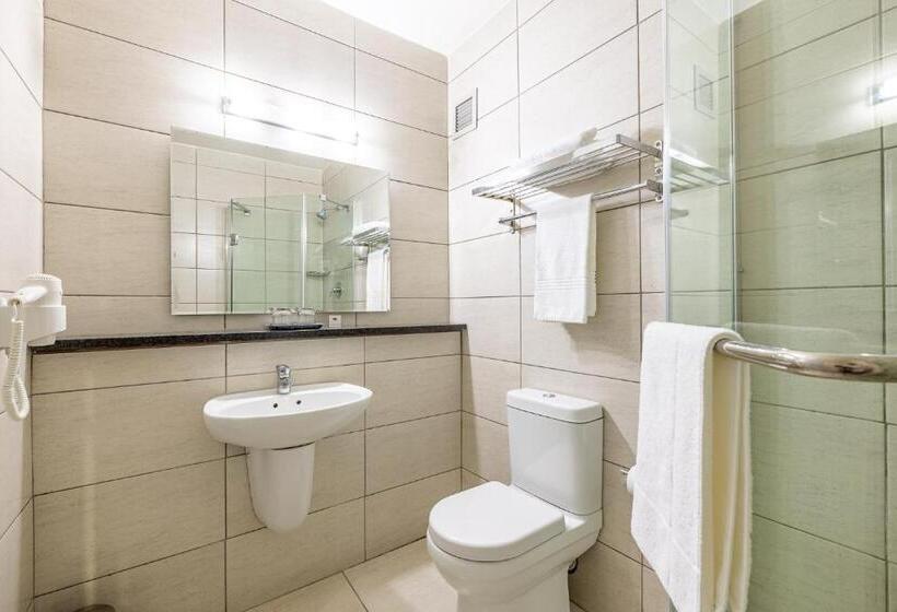 חדר סטנדרט עם מיטת קינג, African Sky Ermelo Inn