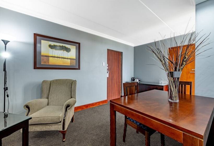 סוויטה, African Sky Ermelo Inn