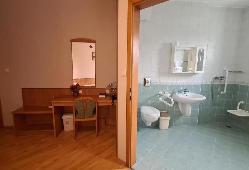 스탠다드 룸, Aqua Therm