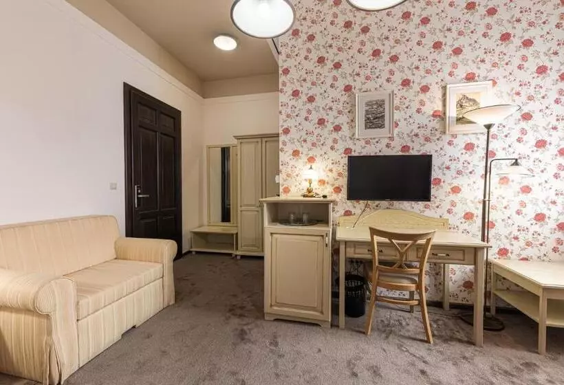 اتاق استاندارد, Bazilika Alatt Panzió