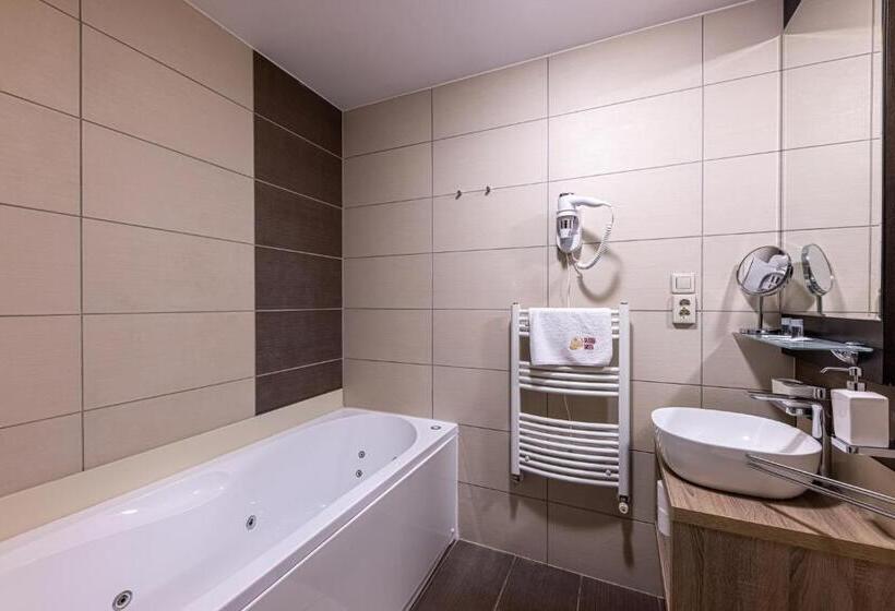 １ベッドルームアパートメント, Bazilika Alatt Panzió