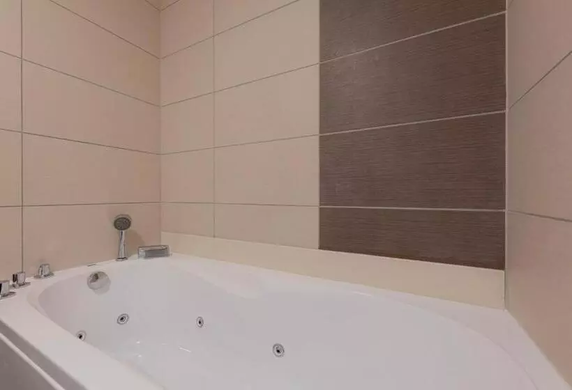 آپارتمان 1 خوابه, Bazilika Alatt Panzió