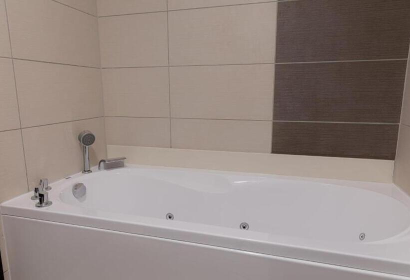 １ベッドルームアパートメント, Bazilika Alatt Panzió