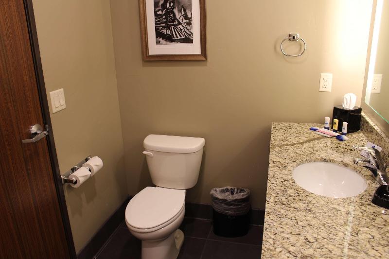 Люкс, Best Western Plus Landmark