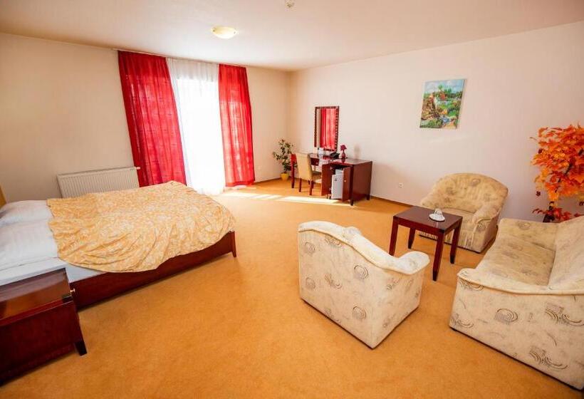 Люкс с гидромассажем, Boss