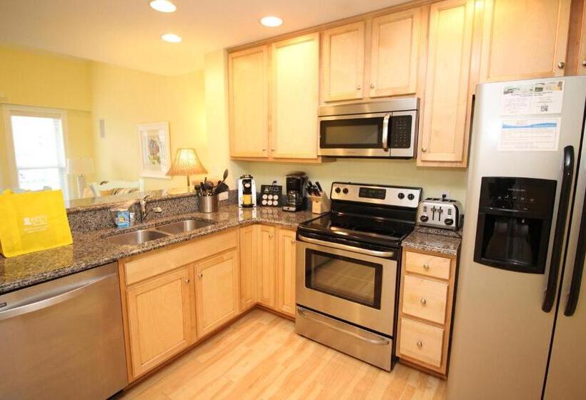 Апартаменты Premium 2 Спальни, Cambridge Cove At Bermuda Bay By Kees Vacations