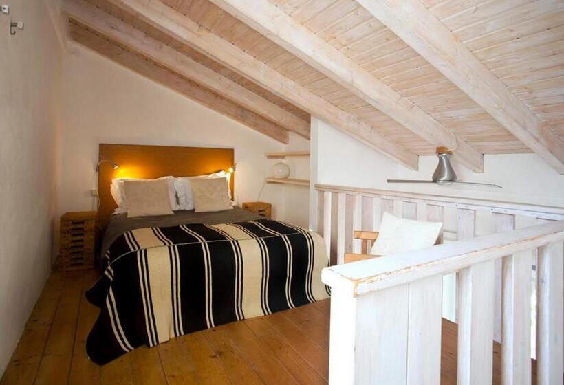 Полулюкс, Companhia Das Culturas   Ecodesign & Spa