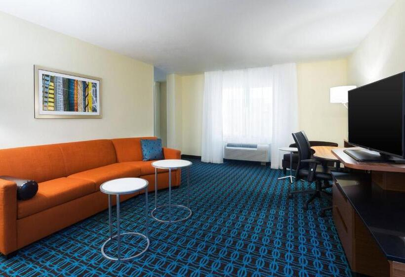 Президентский Люкс, Fairfield Inn & Suites By Marriott Odessa