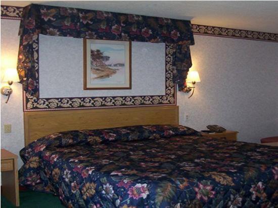 Стандартный Номер Кровать Кинг, Passport Inn And Suites  Middletown