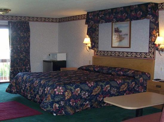 Quarto Estandar Cama King, Passport Inn And Suites  Middletown