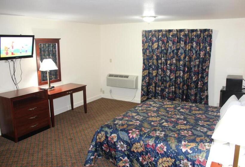 غرفة قياسية مزوَّدة بجاكوزي, Passport Inn And Suites  Middletown